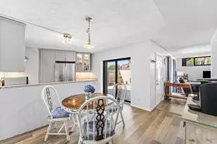 3827 Victoria Dr, West Palm Beach, FL 33406 - Photo 7