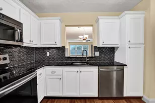 9005 Flynn Cir, Boca Raton, FL 33496 - Photo 7