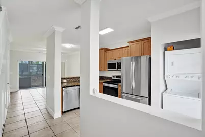 752 SW 122nd Terrace, Pembroke Pines, FL 33025 - Photo 5