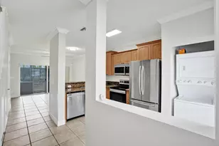 752 S W 122nd Terrace, Pembroke Pines, FL 33025 - Photo 5