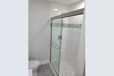 1915 SW 17th Avenue SW, Boynton Beach, FL 33426 - Photo 5
