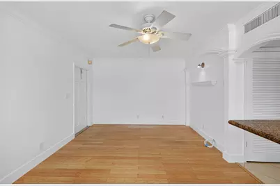 901 NE 3rd Street #205, Fort Lauderdale, FL 33301 - Photo 5