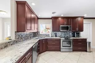 5581 SW 13th St, Plantation, FL 33317 - Photo 15