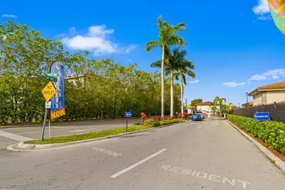 1783 NW 142nd Lane, Opa Locka, FL 33054 - Photo 7