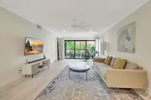 935 Sweetwater Ln, Boca Raton, FL 33431 - Photo 3