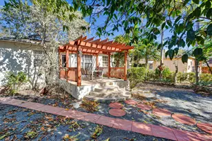 130 NE 49th St, Miami, FL 33137 - Photo 25