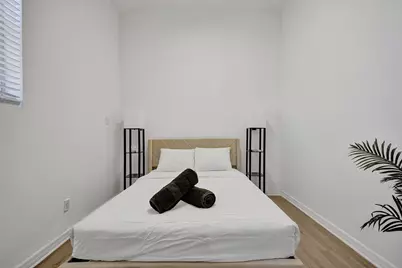 130 NE 49th Street, Miami, FL 33137 - Photo 11