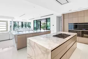 237 Elwa Pl, West Palm Beach, FL 33405 - Photo 11