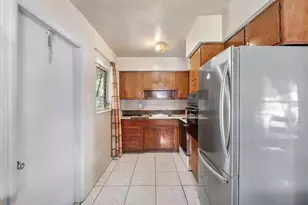 640 SW 28th Terrace, Fort Lauderdale, FL 33312 - Photo 11