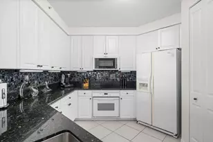 347 N New River Dr Dr E, Fort Lauderdale, FL 33301 - Photo 11
