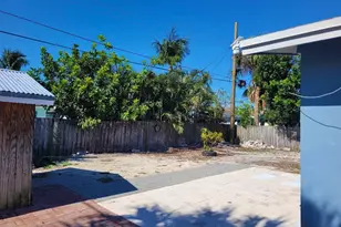 1810 NE 42nd St, Pompano Beach, FL 33064 - Photo 19