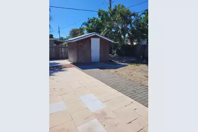 1810 NE 42nd Street, Pompano Beach, FL 33064 - Photo 17