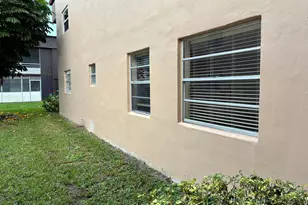 489 Burgundy K, Delray Beach, FL 33484 - Photo 5