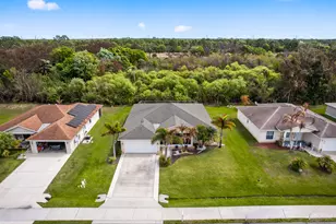 6504 Las Palmas Way, Port Saint Lucie, FL 34952 - Photo 3