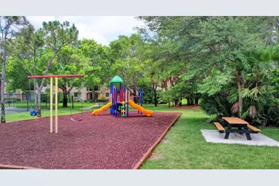 1000 Crestwood Ct Court S #1013, Royal Palm Beach, FL 33411 - Photo 23