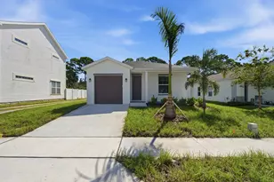 3344 N Park Dr, Fort Pierce, FL 34982 - Photo 1