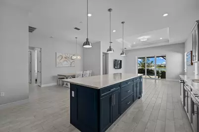 10366 Northbrook Circle, Palm Beach Gardens, FL 33412 - Photo 9