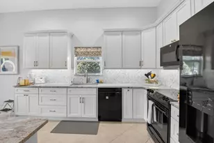 8208 Parini Way, Lake Worth, FL 33467 - Photo 11