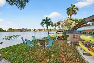 6647 Paul Mar Dr, Lantana, FL 33462 - Photo 45