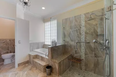 6005 Newport Village Way, Lake Worth, FL 33463 - Photo 23
