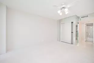 20335 W Country Club Dr, Aventura, FL 33180 - Photo 7