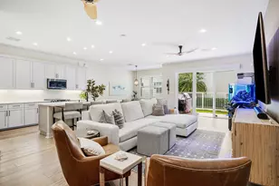 100 NW 69th Cir, Boca Raton, FL 33487 - Photo 9