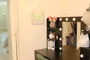 1690 NE 191st St, Miami, FL 33179 - Photo 5