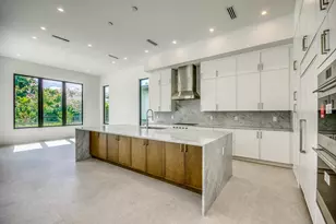 18481 Symphony Ct, Jupiter, FL 33458 - Photo 11