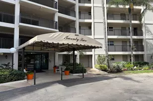 2681 S Course Dr, Pompano Beach, FL 33069 - Photo 3