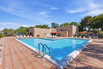 1383 NW 122nd, Pembroke Pines, FL 33026 - Photo 25