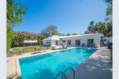 527 E Causeway Boulevard, Vero Beach, FL 32963 - Photo 21