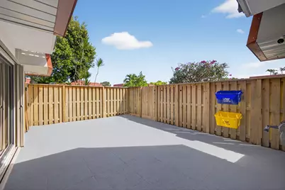 3332 N Meridian Way Way N #B, Palm Beach Gardens, FL 33410 - Photo 19