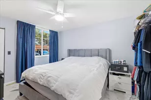 7824 Sonoma Springs Cir, Lake Worth, FL 33463 - Photo 15