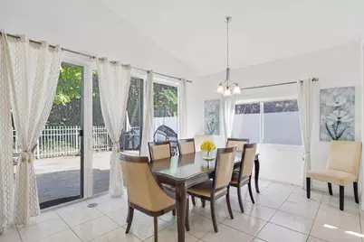 10418 Buena Ventura Drive, Boca Raton, FL 33498 - Photo 9