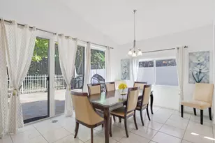 10418 Buena Ventura Dr, Boca Raton, FL 33498 - Photo 9