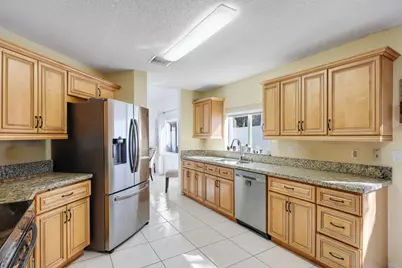 10418 Buena Ventura Drive, Boca Raton, FL 33498 - Photo 17
