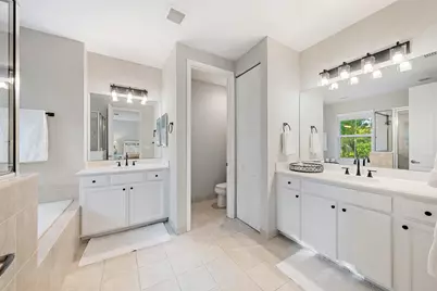 1056 Piccadilly Street, Palm Beach Gardens, FL 33418 - Photo 15