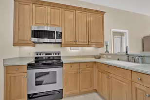 189 SW Snapdragon Cir, Port Saint Lucie, FL 34953 - Photo 11