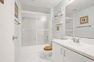 13455 SW 16th Ct, Pembroke Pines, FL 33027 - Photo 29