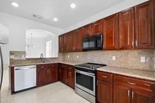 3092 N Evergreen Circle E, Boynton Beach, FL 33426 - Photo 7