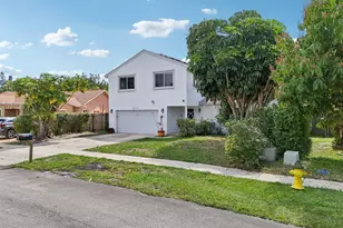 8404 SW 20th St, North Lauderdale, FL 33068 - Photo 41