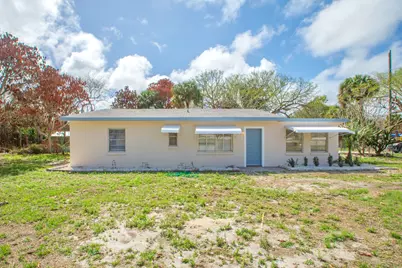 2105 Donald Avenue, Fort Pierce, FL 34946 - Photo 5