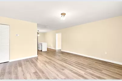 2105 Donald Avenue, Fort Pierce, FL 34946 - Photo 17