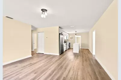 2105 Donald Avenue, Fort Pierce, FL 34946 - Photo 15