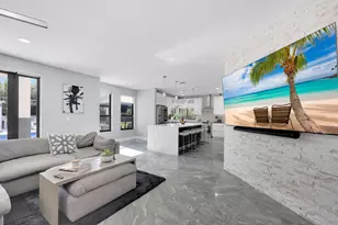 3541 Carlton Ln, Davie, FL 33330 - Photo 17