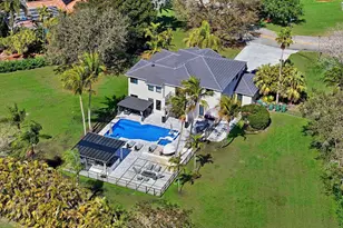 3541 Carlton Ln, Davie, FL 33330 - Photo 83