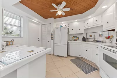 1 Harbourside Drive #1204, Delray Beach, FL 33483 - Photo 9