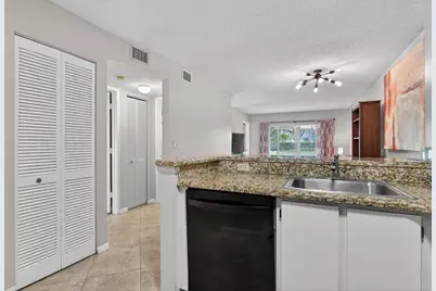 2230 N Cypress Bend Drive N #104, Pompano Beach, FL 33069 - Photo 11