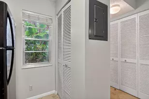 2230 N Cypress Bend Dr N, Pompano Beach, FL 33069 - Photo 13