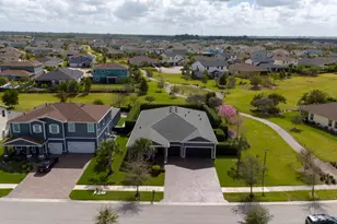 19387 Broad Shore Walk, Loxahatchee, FL 33470 - Photo 9